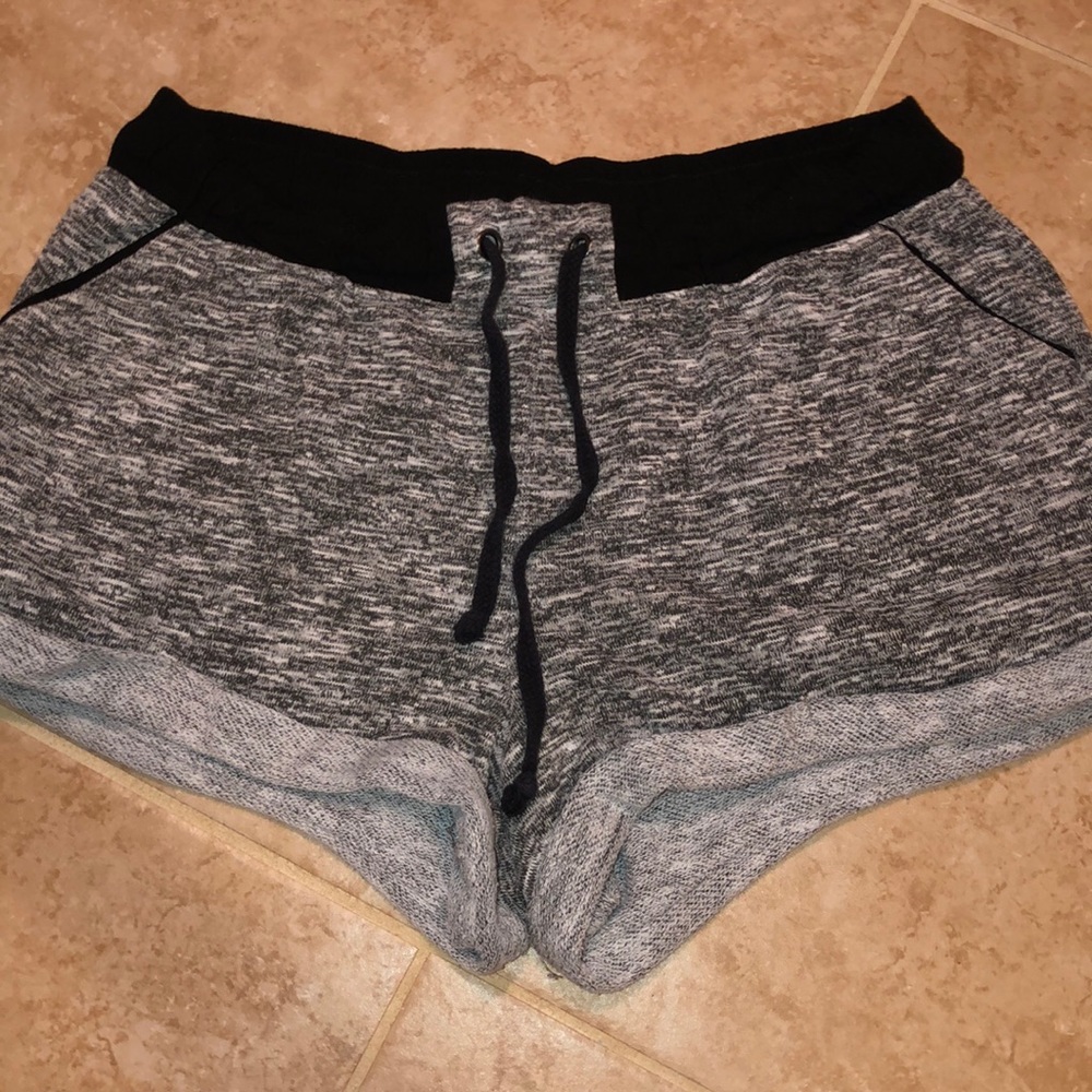 Ambiance Shorts
